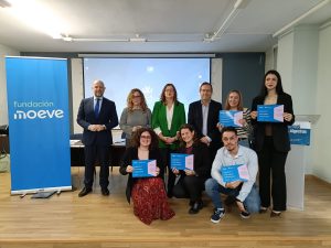 Seis estudiantes son reconocidos en los Premios Cátedra fundación Moeve en la UCA